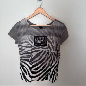 Joe Boxer Be Wild Be Free Zebra Animal Print Lightweight Shirt Grey Medium